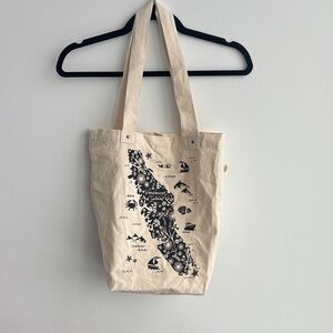 Vancouver Island tote bag